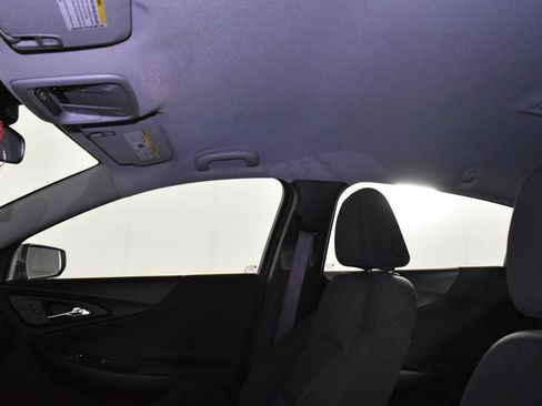 Used 2024 Chevrolet Malibu LT image 40