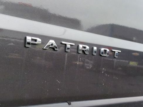 Used 2015 Jeep Patriot High Altitude FWD image 29