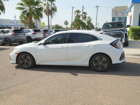 Used 2017 Honda Civic EX image 8