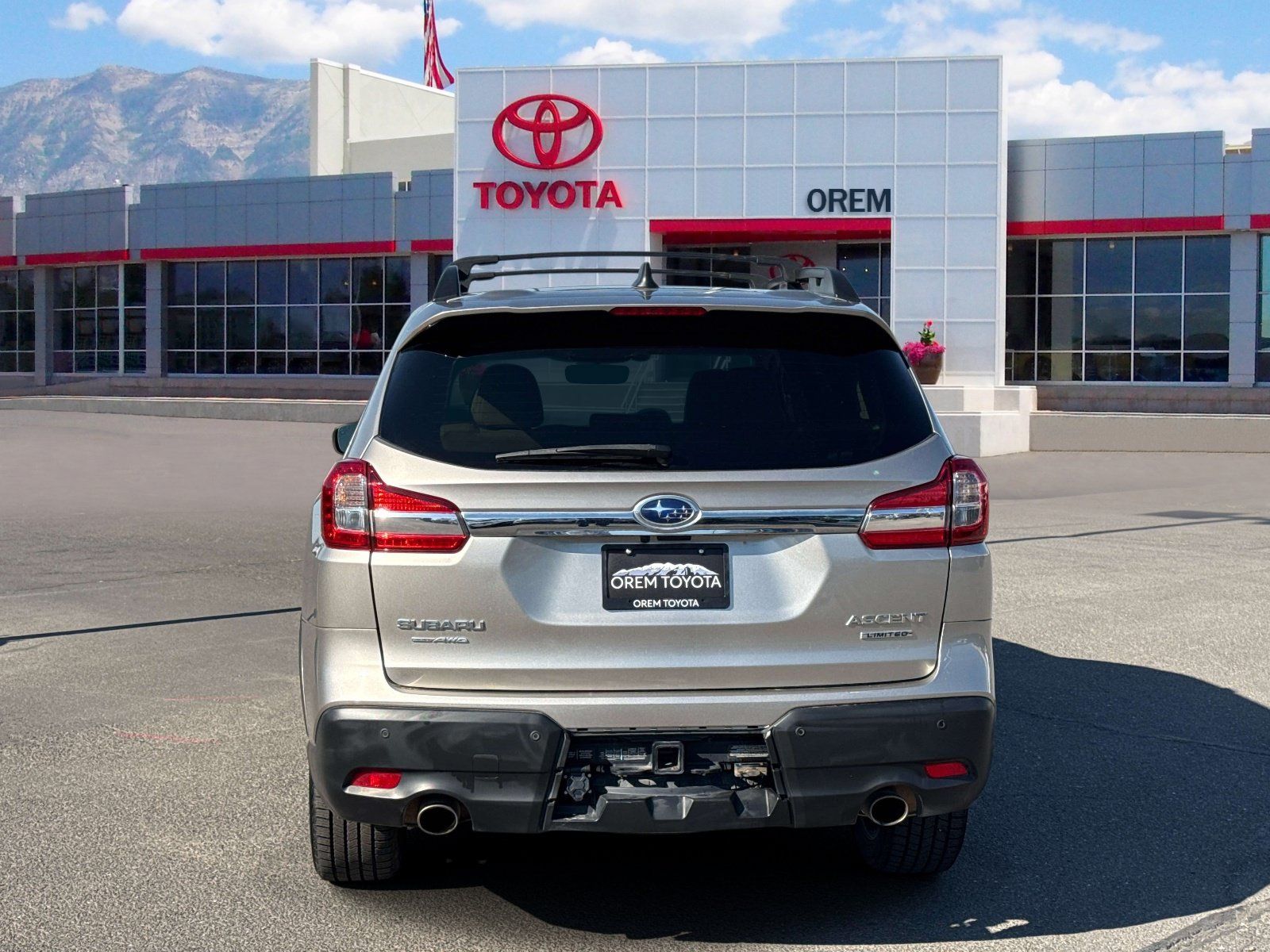 Used 2020 Subaru Ascent Limited AWD/4WD image 5