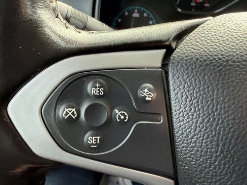 Used 2022 Chevrolet Colorado LT w/ Fleet Safety Package image 22