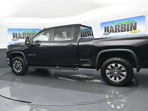 Used 2024 Chevrolet Silverado 3500 LT w/ All Star Edition AWD/4WD image 3