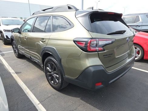 Used 2025 Subaru Outback Onyx Edition image 3