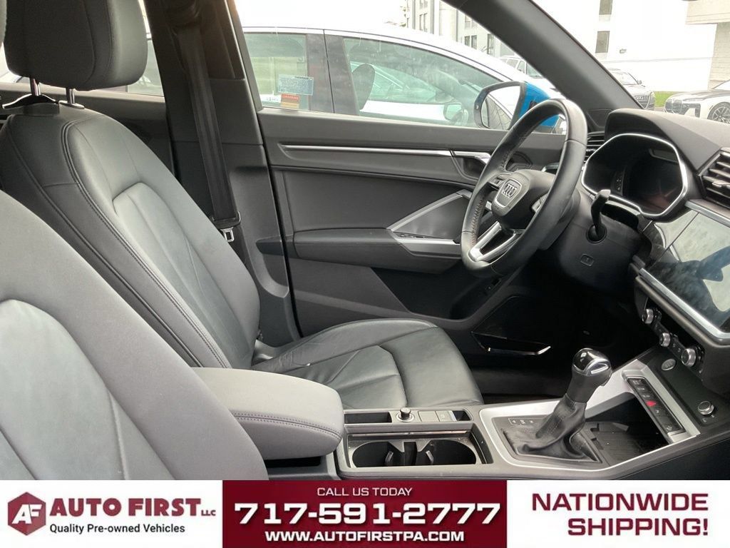 Used 2020 Audi Q3 2.0T Premium Plus w/ Premium Plus Package AWD/4WD image 19