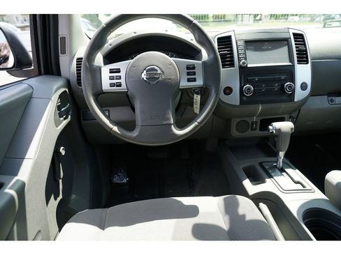 Used 2019 Nissan Frontier S image 18