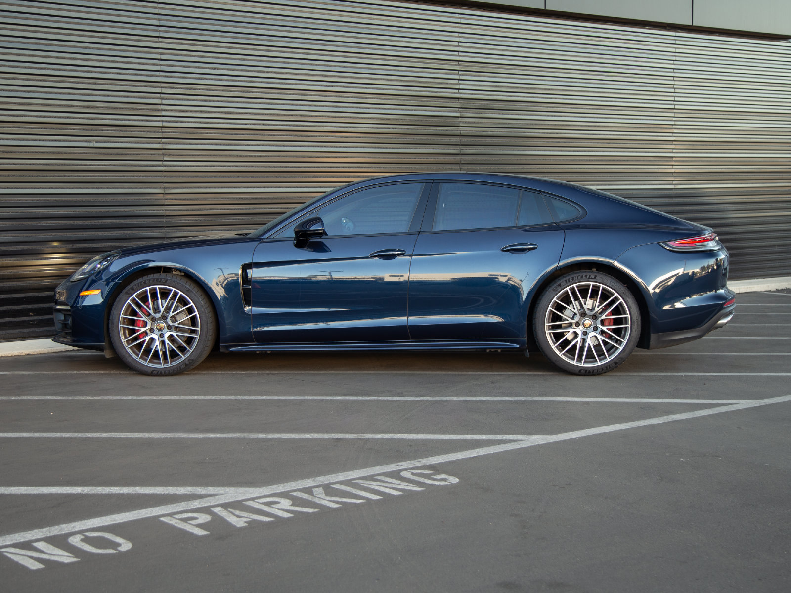 Certified 2021 Porsche Panamera 4S AWD/4WD image 2