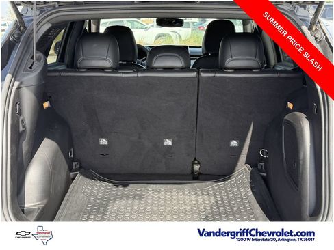 Used 2025 Jeep Compass Latitude w/ Sun & Sound Group AWD/4WD image 28