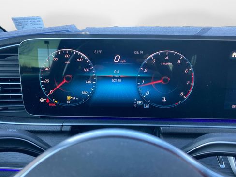 Used 2022 Mercedes-Benz GLE 350 4MATIC image 11