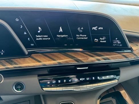 Used 2021 Cadillac Escalade Sport Platinum image 10