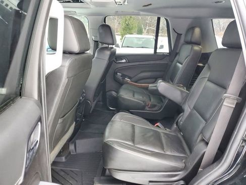 Used 2018 Chevrolet Tahoe Premier AWD/4WD image 35