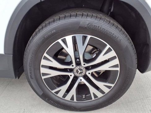 Used 2025 Mercedes-Benz GLA 250 4MATIC image 23