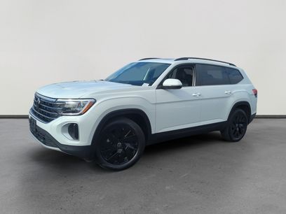 Certified 2025 Volkswagen Atlas SE