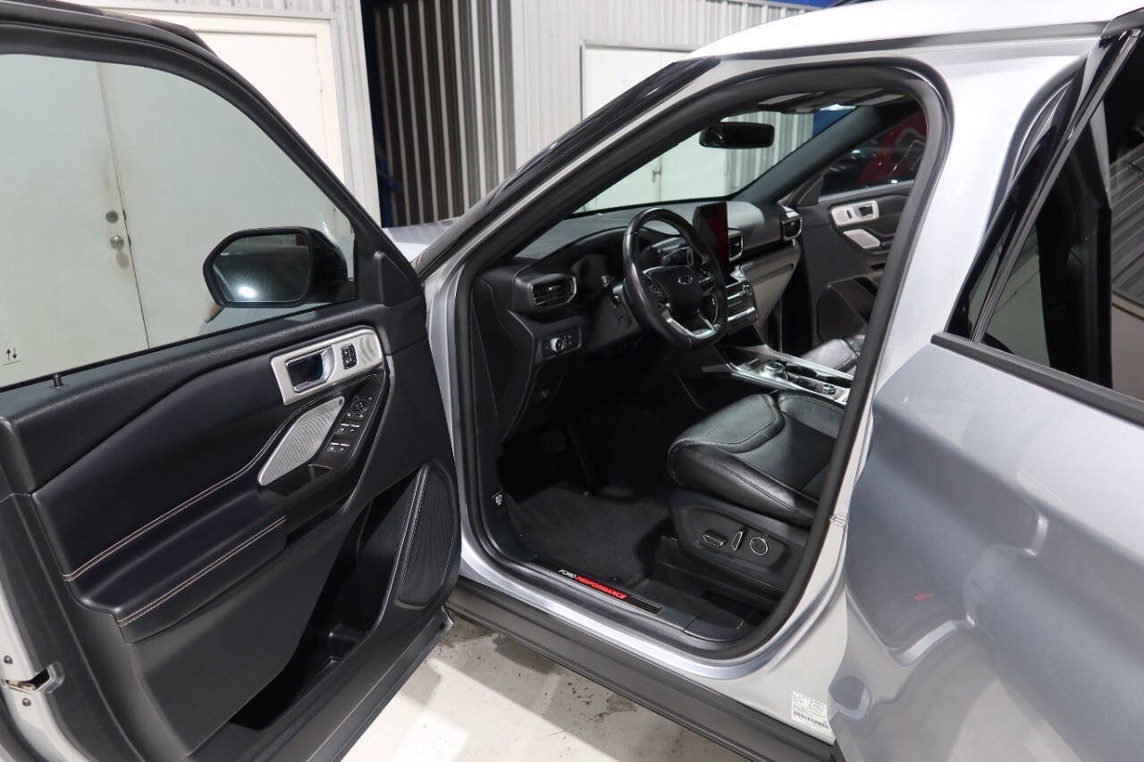 Used 2020 Ford Explorer ST w/ ST Street Pack AWD/4WD image 20