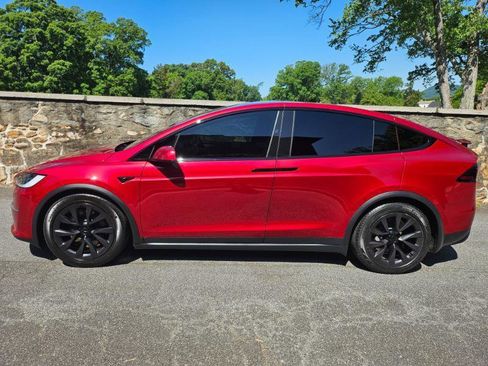 Used 2023 Tesla Model X AWD/4WD image 8
