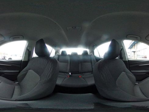 Used 2025 Toyota Camry LE image 41