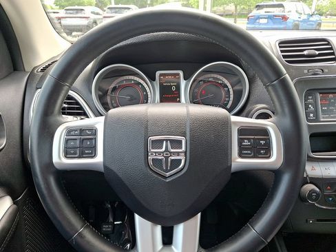 Used 2018 Dodge Journey SE w/ Popular Equipment Group FWD image 18