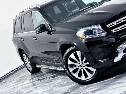 Used 2018 Mercedes-Benz GLS 450 4MATIC w/ Premium Package image 4