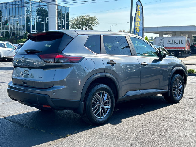 Certified 2026 Nissan Rogue S AWD/4WD image 2