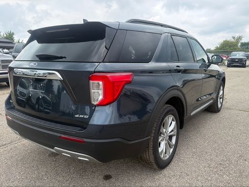 Certified 2024 Ford Explorer XLT w/ Equipment Group 202A AWD/4WD image 2