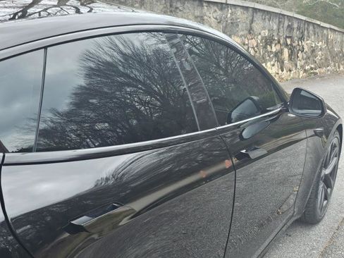 Used 2024 Tesla Model S Plaid image 11