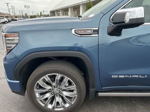 Used 2025 GMC Sierra 1500 Denali w/ Denali Reserve Package image 11