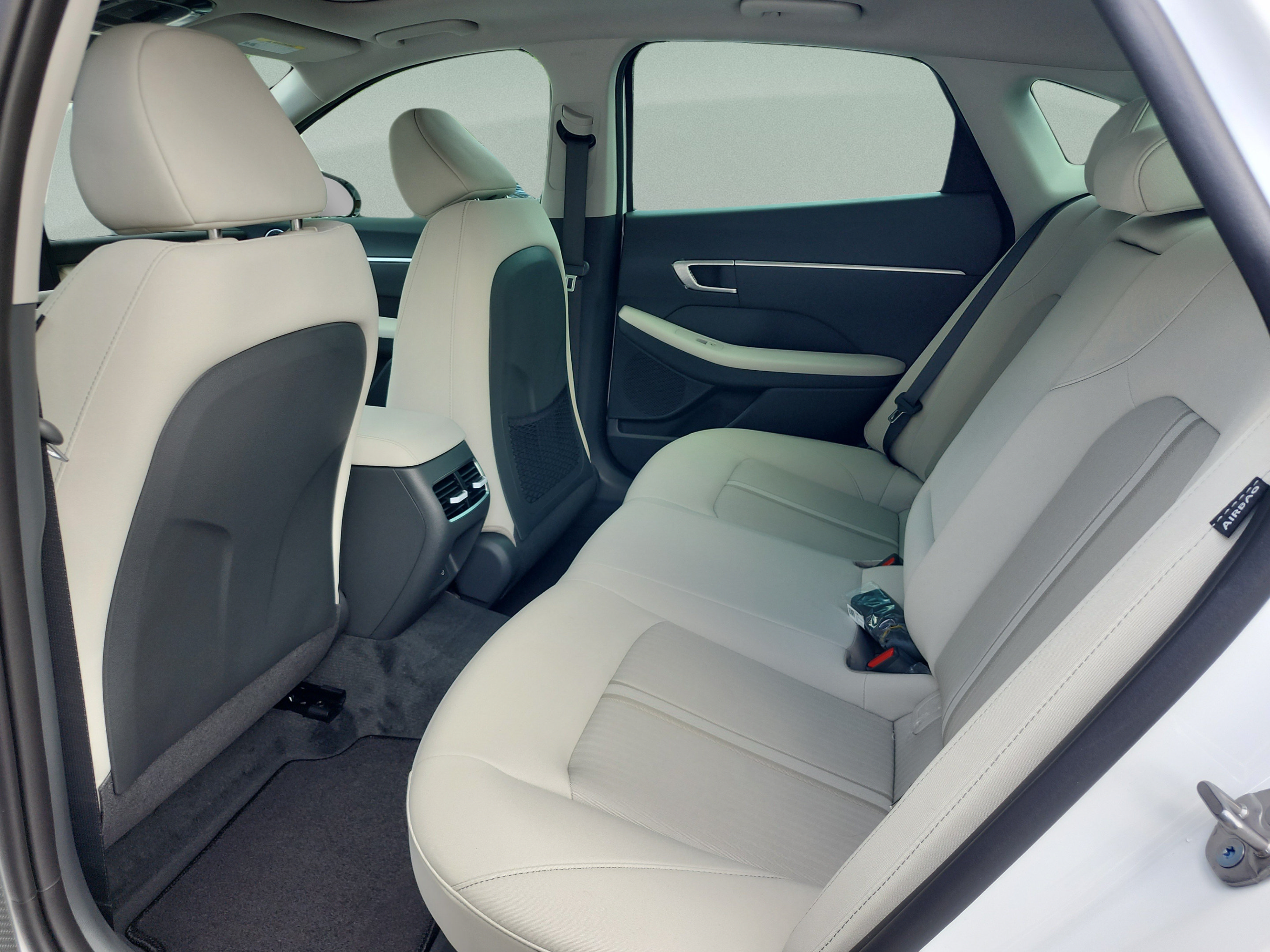 New 2026 Hyundai Sonata SEL FWD image 16