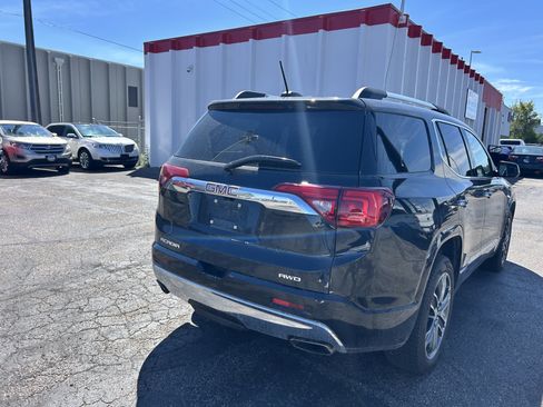 Used 2017 GMC Acadia Denali w/ Technology Package AWD/4WD image 17
