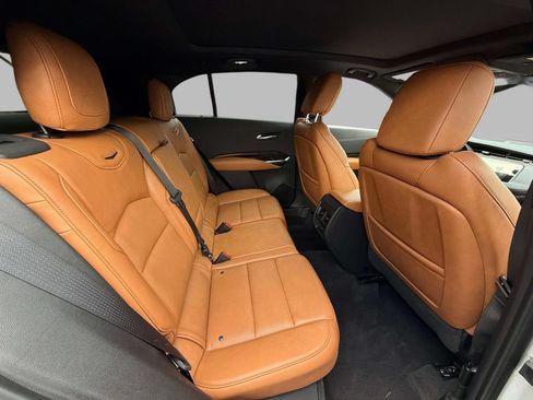 Used 2019 Cadillac XT4 Premium Luxury AWD/4WD image 16