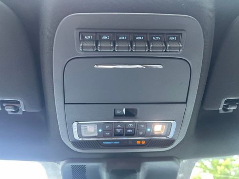 New 2025 Ford F350 Platinum w/ FX4 Off-Road Package image 34