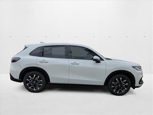 New 2026 Honda HR-V EX-L image 4