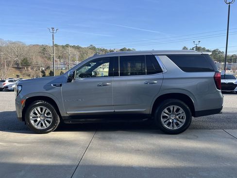 Used 2023 GMC Yukon Denali image 5