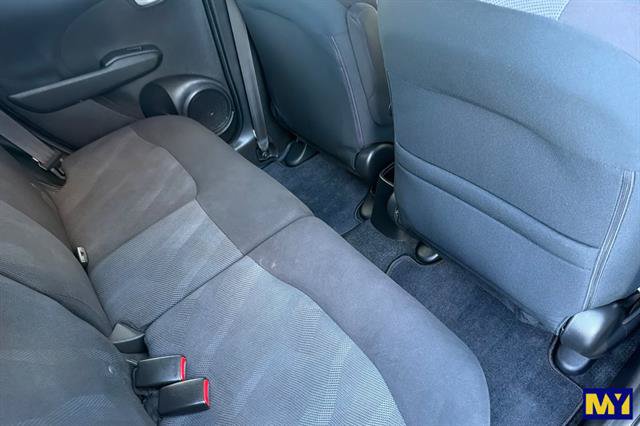 Used 2011 Honda Fit Sport image 18