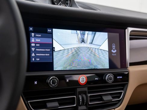 New 2026 Porsche Macan S image 24