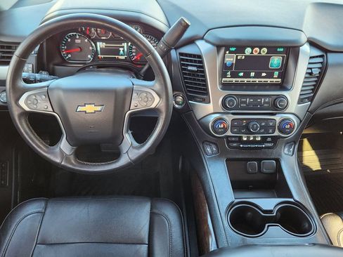 Used 2015 Chevrolet Tahoe LT w/ Luxury Package AWD/4WD image 27