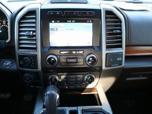 Used 2018 Ford F150 King Ranch w/ Equipment Group 601A Luxury image 22