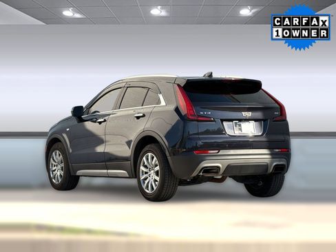 Used 2022 Cadillac XT4 Premium Luxury w/ Enhanced Visibility Package FWD image 3