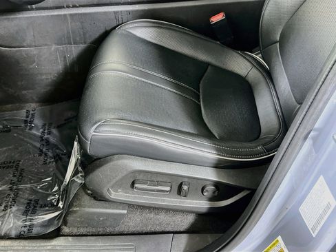 Used 2023 Honda Pilot Elite image 19