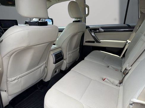 Used 2022 Lexus GX 460 Premium w/ Premium Package AWD/4WD image 15
