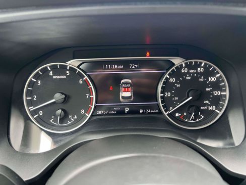 Used 2023 Nissan Rogue SL AWD/4WD image 15