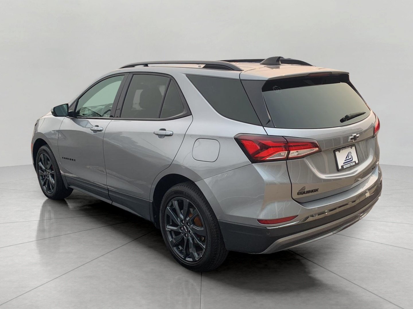 Used 2023 Chevrolet Equinox RS AWD/4WD image 5