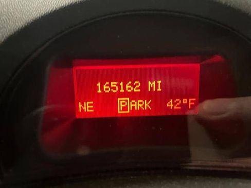 Used 2005 Pontiac Grand Prix GT w/ Leather Trim Package image 37