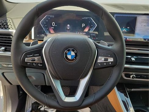 Used 2026 BMW X5 sDrive40i w/ Premium Package RWD image 23