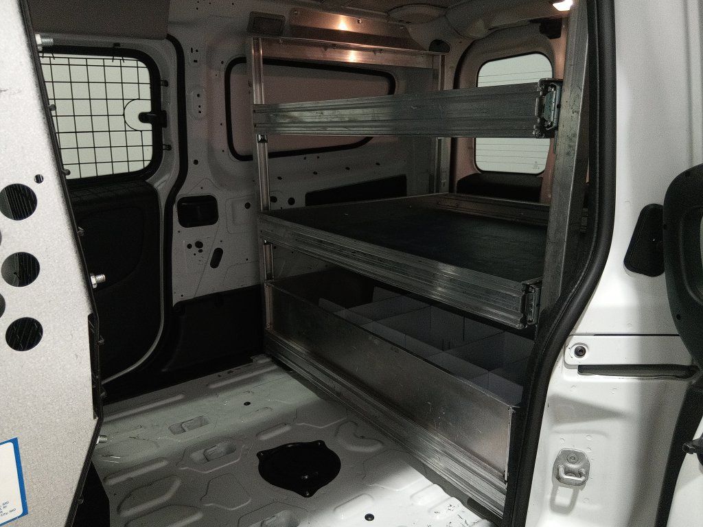 Used 2022 RAM ProMaster City Tradesman w/ Window Group 05 FWD image 13