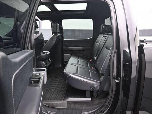 Used 2025 Ford F150 Lariat w/ Equipment Group 501A Mid AWD/4WD image 21