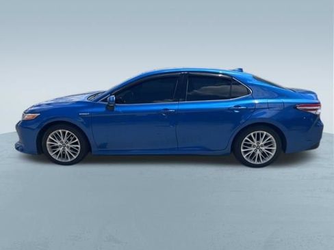 Used 2019 Toyota Camry XLE w/ Driver Assist Package FWD image 10