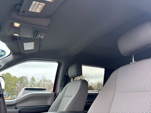 Used 2020 Ford F250 XLT w/ XLT Premium Package image 21