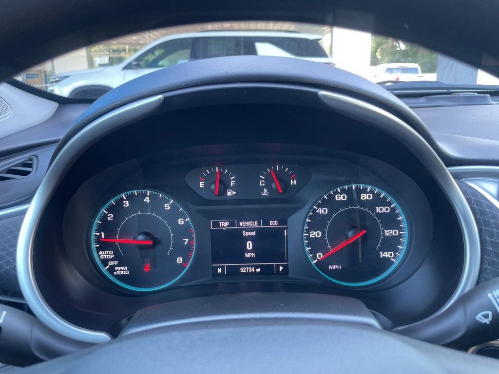 Certified 2025 Chevrolet Malibu LT FWD image 20