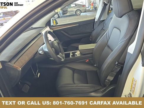 Used 2024 Tesla Model Y Long Range AWD/4WD image 5