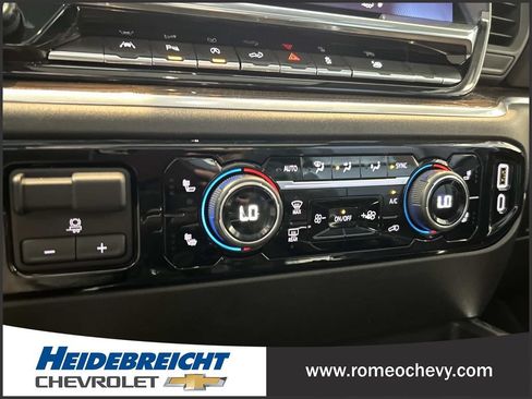 Used 2024 Chevrolet Silverado 1500 RST w/ Convenience Package II AWD/4WD image 23