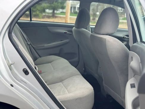 Used 2009 Toyota Corolla LE FWD image 16
